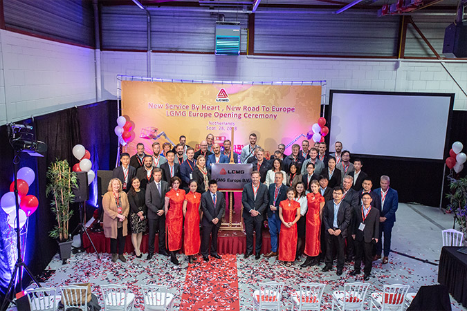 2018年MMK体育|SPORT-MK体育国际|恩波利足球俱乐部赞助重机欧洲公司成立